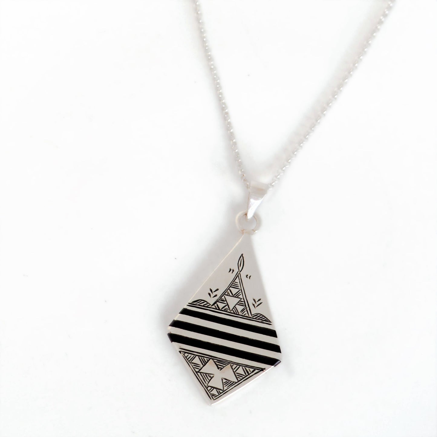 Silver Diamond Shape Necklace