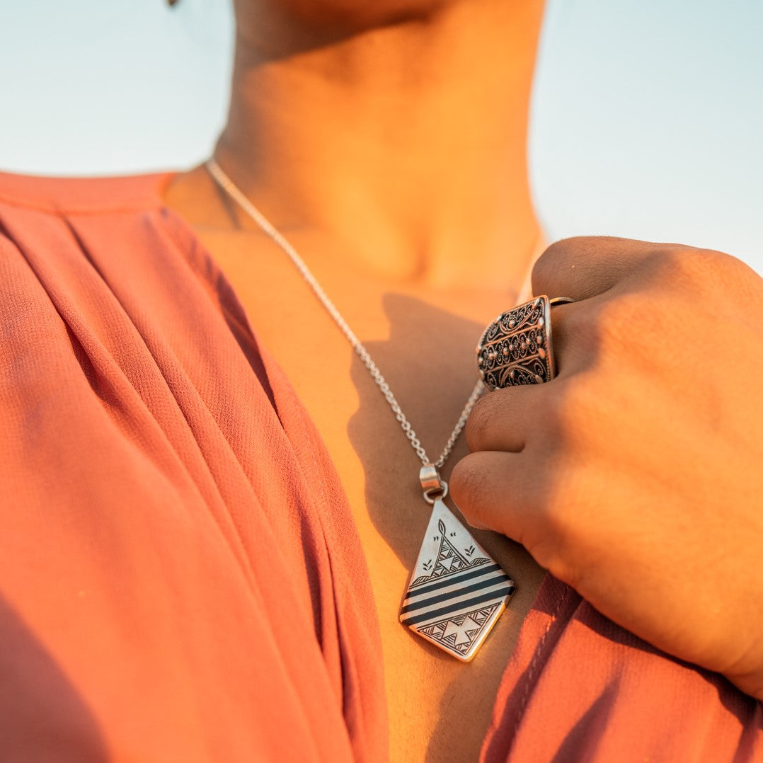 Silver Diamond Shape Necklace