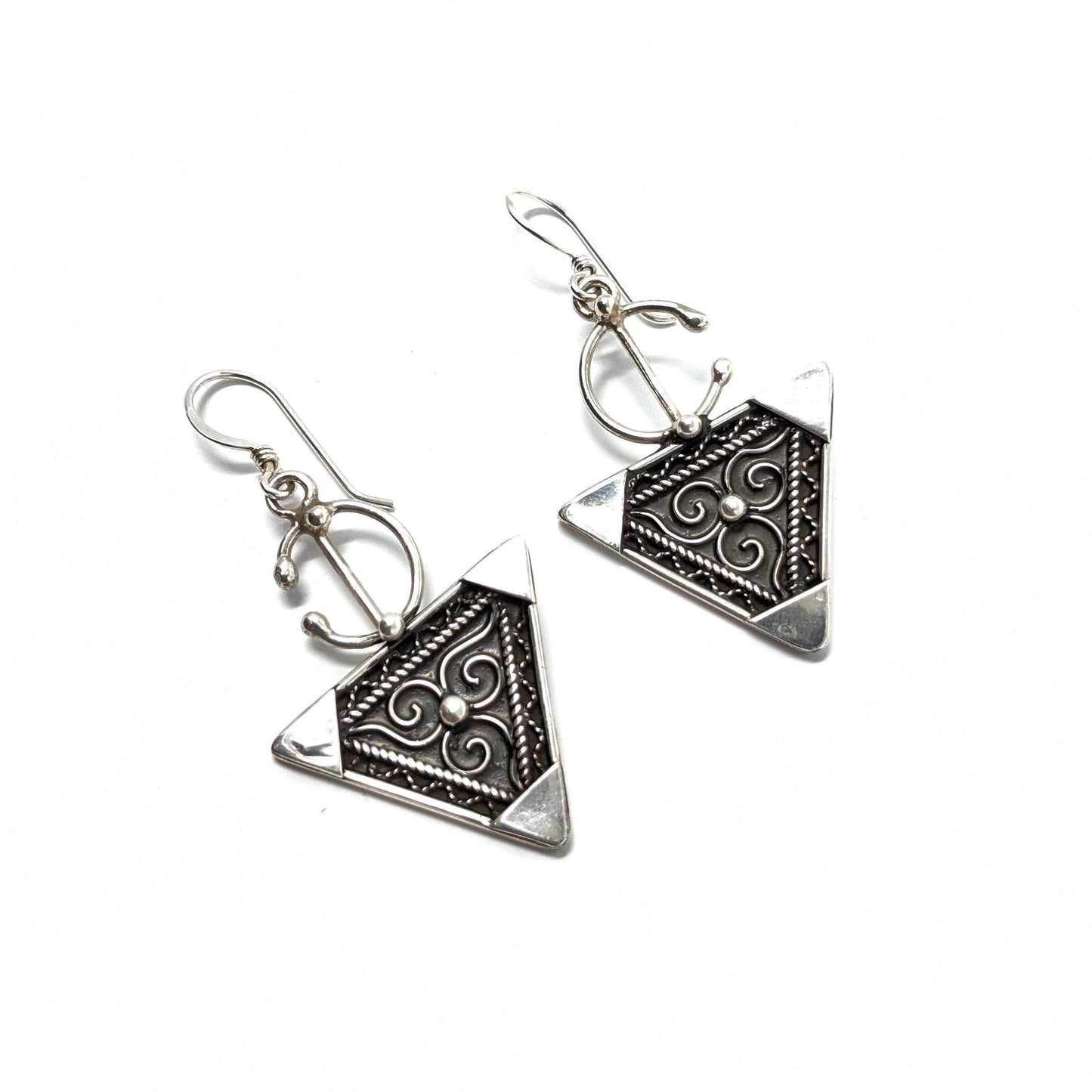 Silver Wagguten Earrings