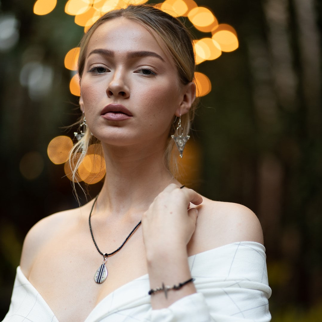 Silver Teardrop Necklace